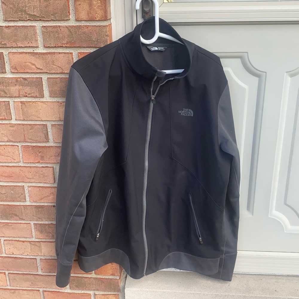 Northface Men’s jacket (L)